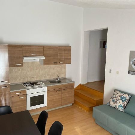Apartman Polegubic Biograd na Moru Kültér fotó