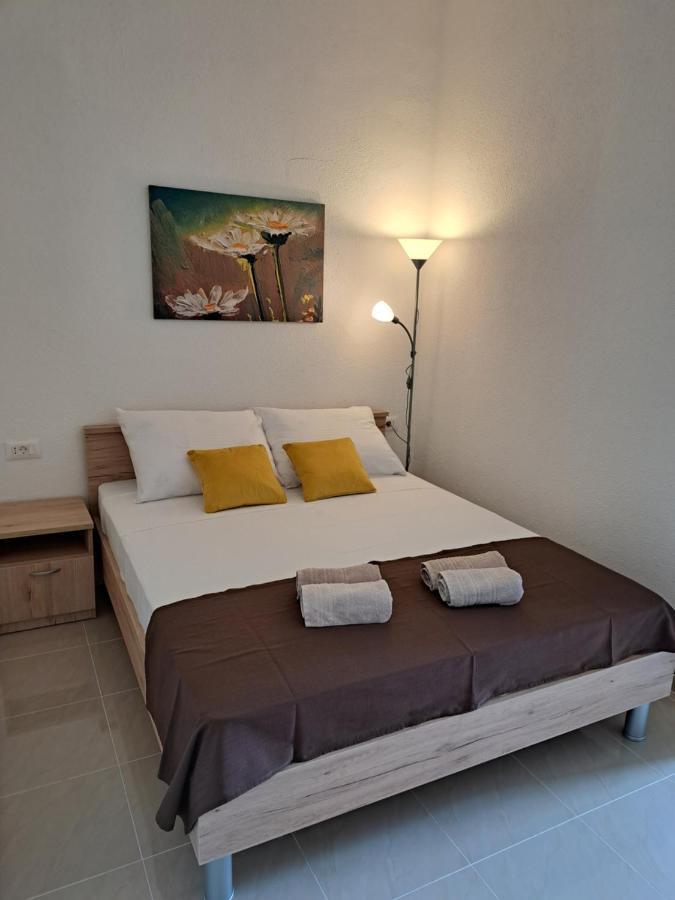 Apartman Polegubic Biograd na Moru Kültér fotó