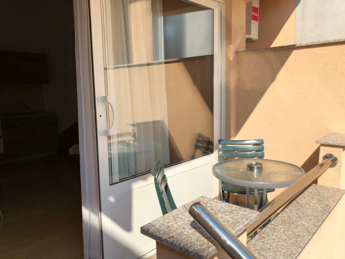 Apartman Polegubic Biograd na Moru Kültér fotó