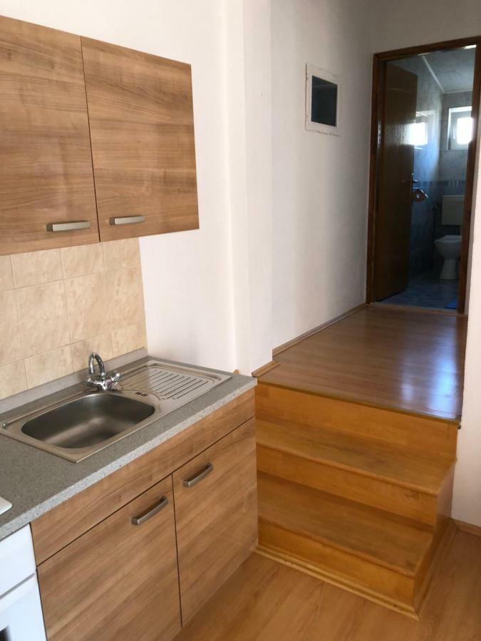 Apartman Polegubic Biograd na Moru Kültér fotó